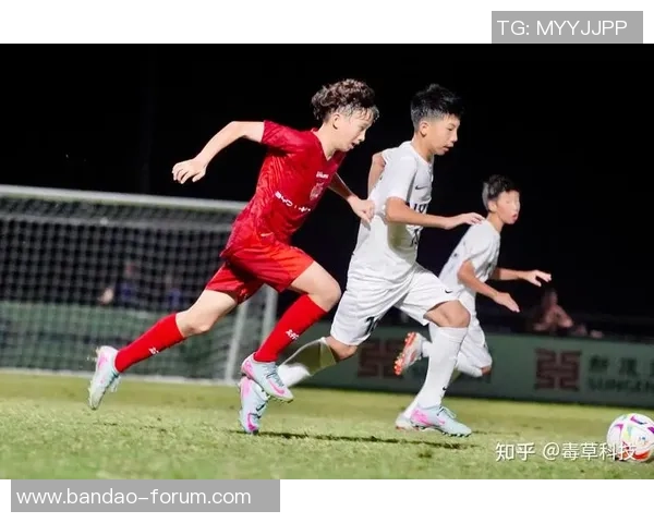 畅玩在线足球小游戏尽享激情与乐趣体验足球世界的无限魅力