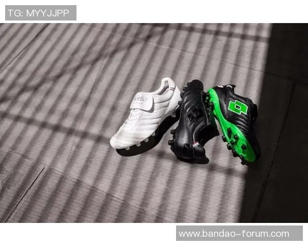 英国代购足球鞋攻略让你轻松选购心仪款式与优惠价格 英国代购足球鞋攻略让你轻松选购心仪款式与优惠价格